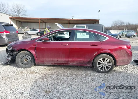 2015 Chrysler 200 Limited из США, поврежденный, VIN 1C3CCCAB7FN608250